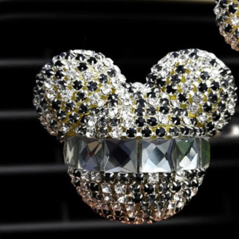 1 Pcs Cute Cartoon Car Air Fresheners Vent Clips Car Diffuser Vent Clip Rhinestone Diamond Bling Car Accessories for Women